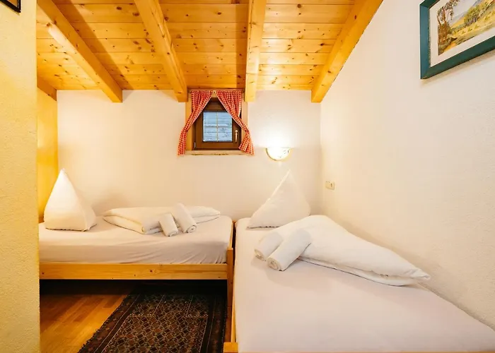 Taverne Apartament *